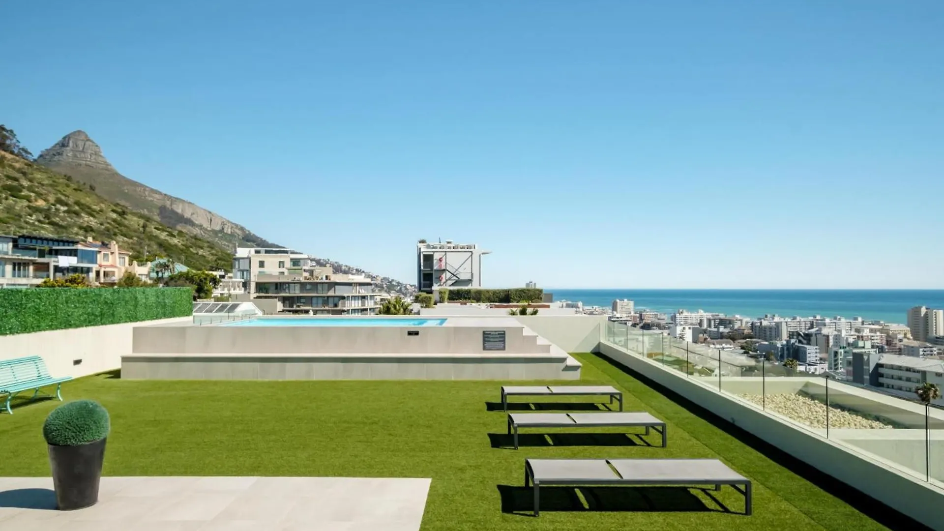 Alluring 2Bed Apt W Sea Mountain Views Marlo Vale Cape Town South Africa